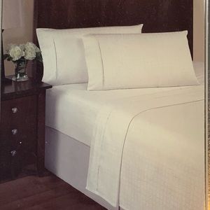 4 Piece Sheet Set (Oakfield Collection)